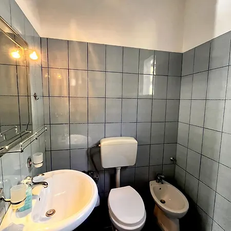 Sea Horizon House Alexis Himara