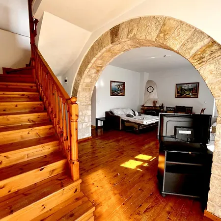 Sea Horizon House Alexis 3*