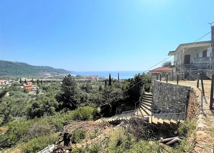 Sea Horizon House Alexis