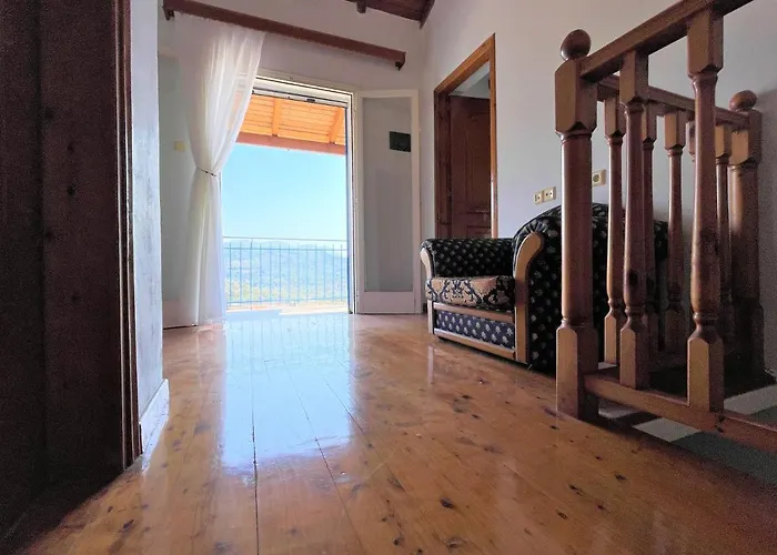 Pensionat Sea Horizon House Alexis 3*