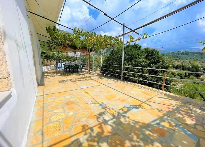 Sea Horizon House Alexis Pensionat 3*