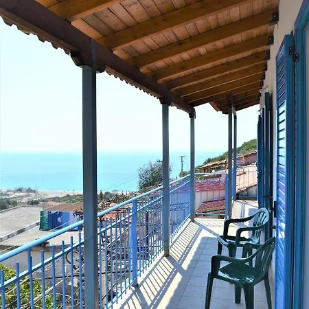 Sea Horizon House Alexis 3* הימארה