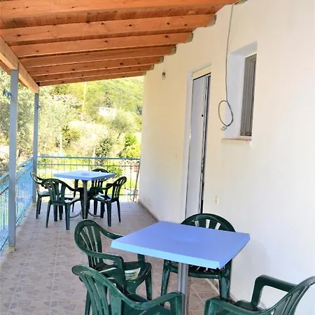 Sea Horizon House Alexis