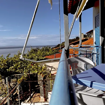 Sea Horizon House Alexis Guest house *
