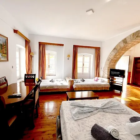 Sea Horizon House Alexis *