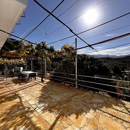 Sea Horizon House Alexis Himare