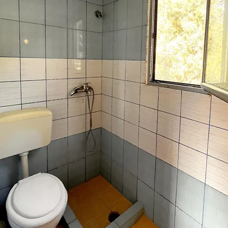 בית הארחה Sea Horizon House Alexis 3*
