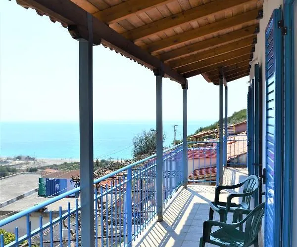 Sea Horizon House Alexis 3* Himarë